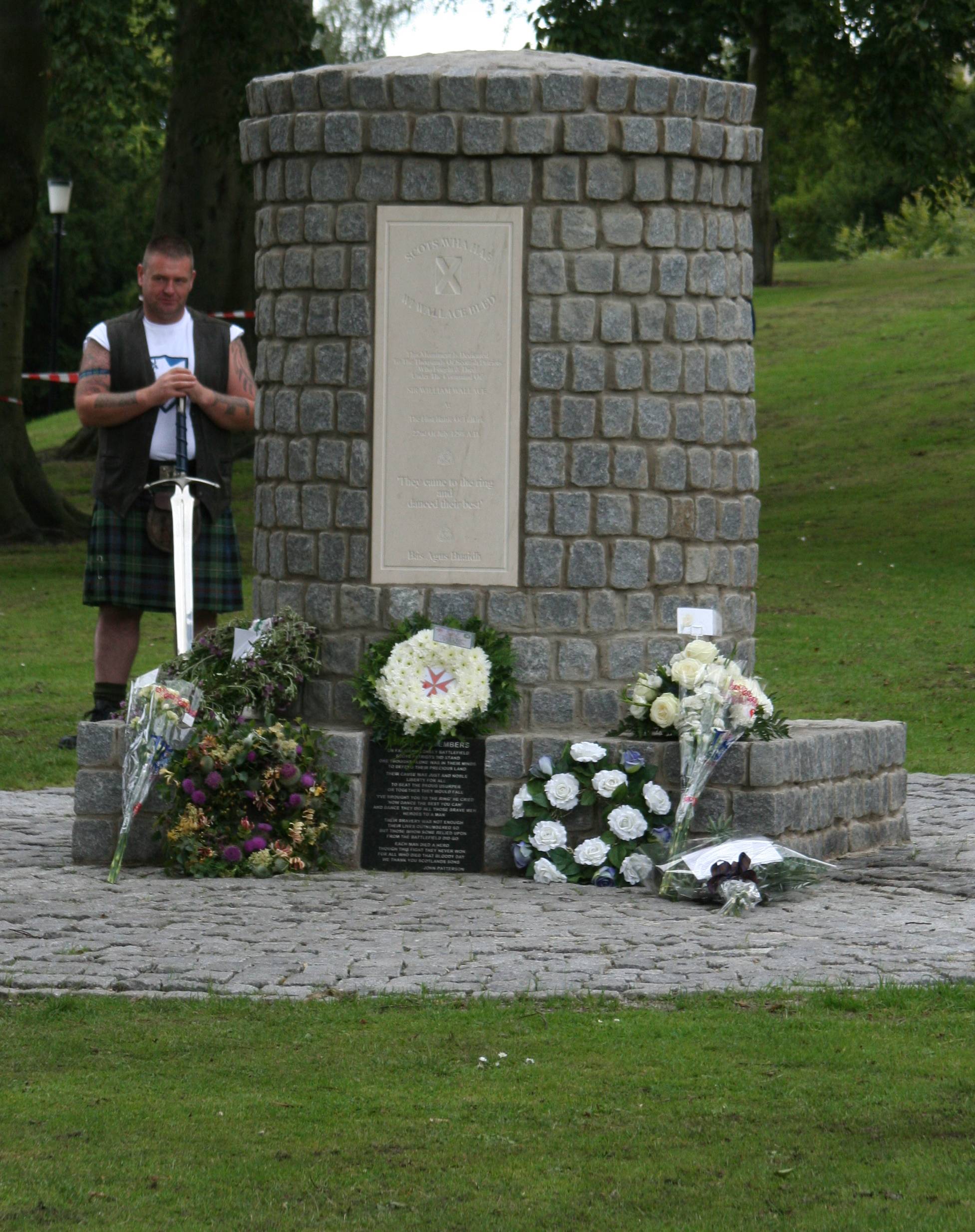 Falkirk Memorial Cairn